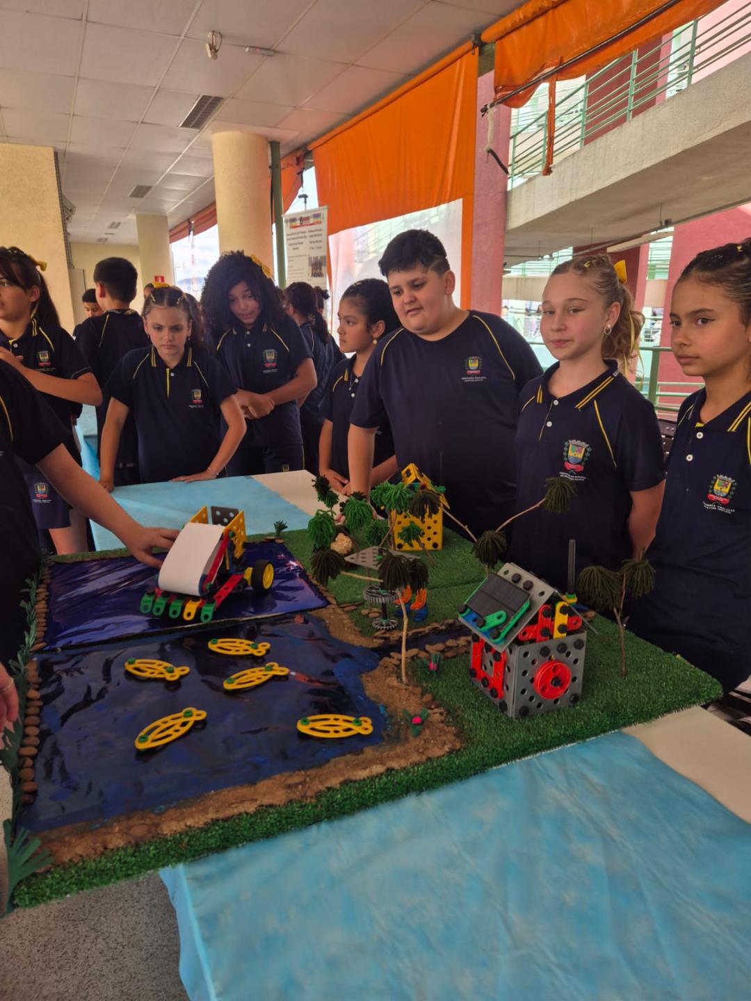 Alunos das escolas municipais participam da VIII Bragantequinha com projetos científicos (3)