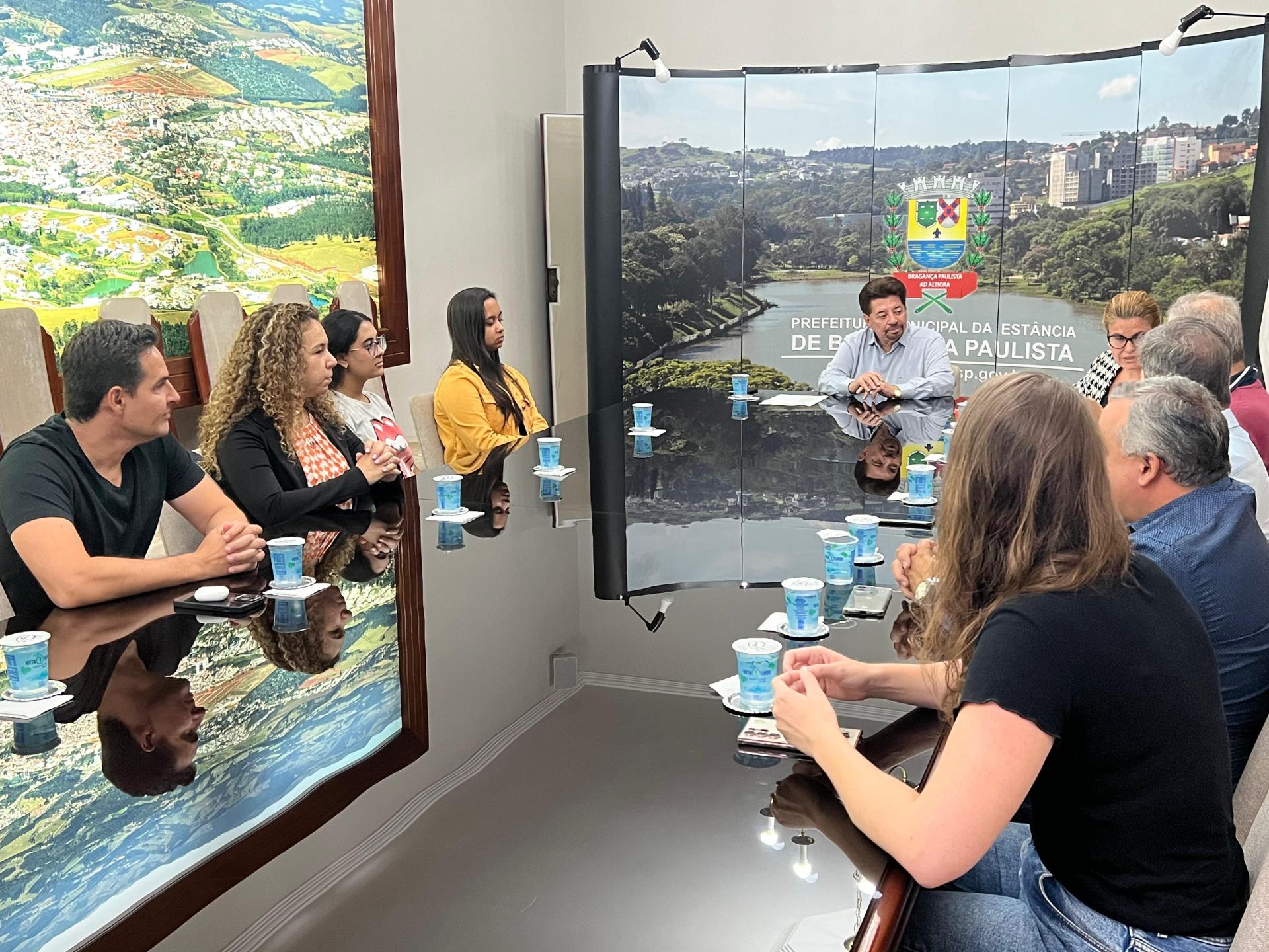 Prefeitura de Bragan&ccedil;a Paulista entrega Declara&ccedil;&atilde;o de Conformidade ao loteamento Bela Vista (4)