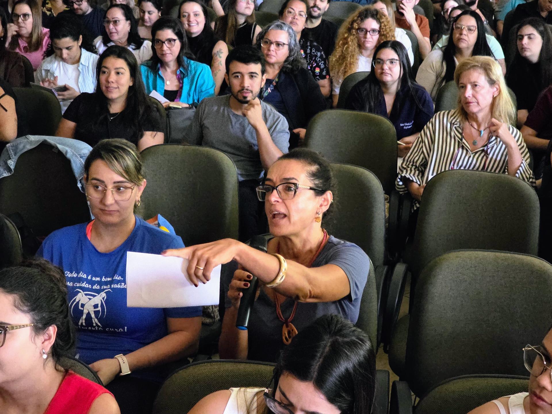 FOTO 3_AULA INAUGURAL DO PROJETO TECENDO LA&Ccedil;OS EM REDE_24-04-2026