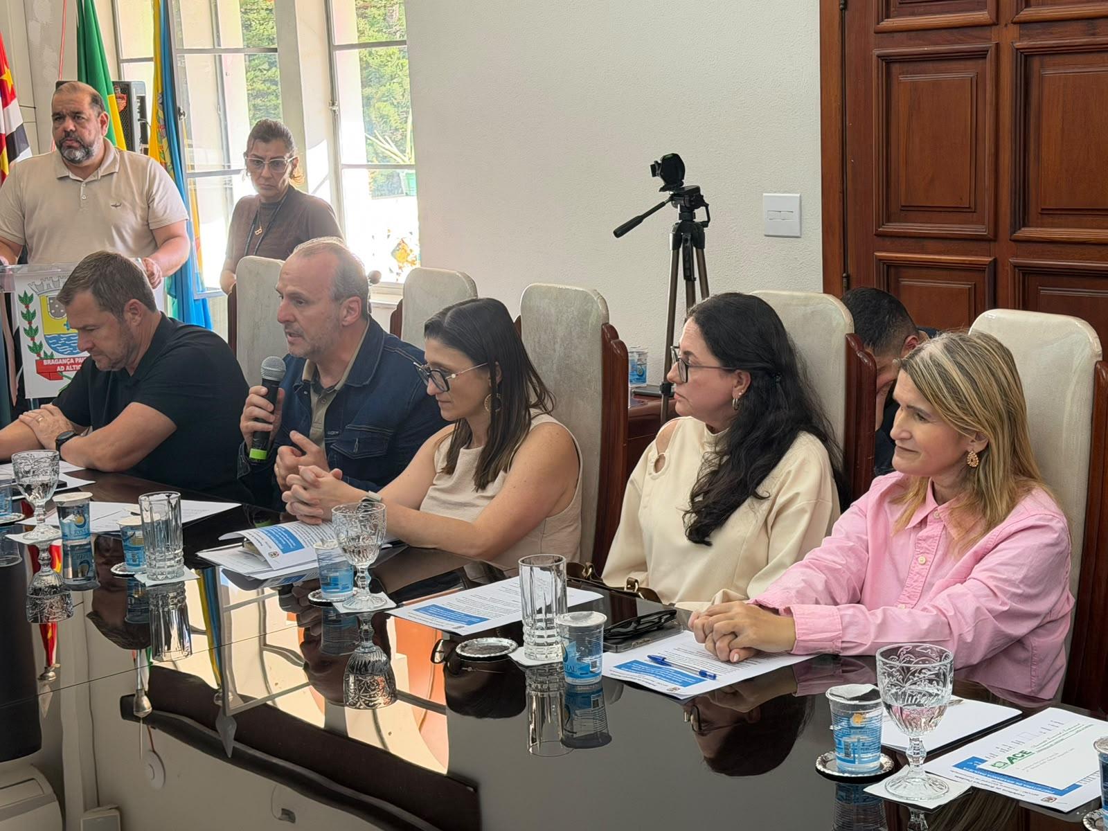 Tr&ecirc;s novas leis ampliam transpar&ecirc;ncia, oportunidades e seguran&ccedil;a em Bragan&ccedil;a Paulista 02