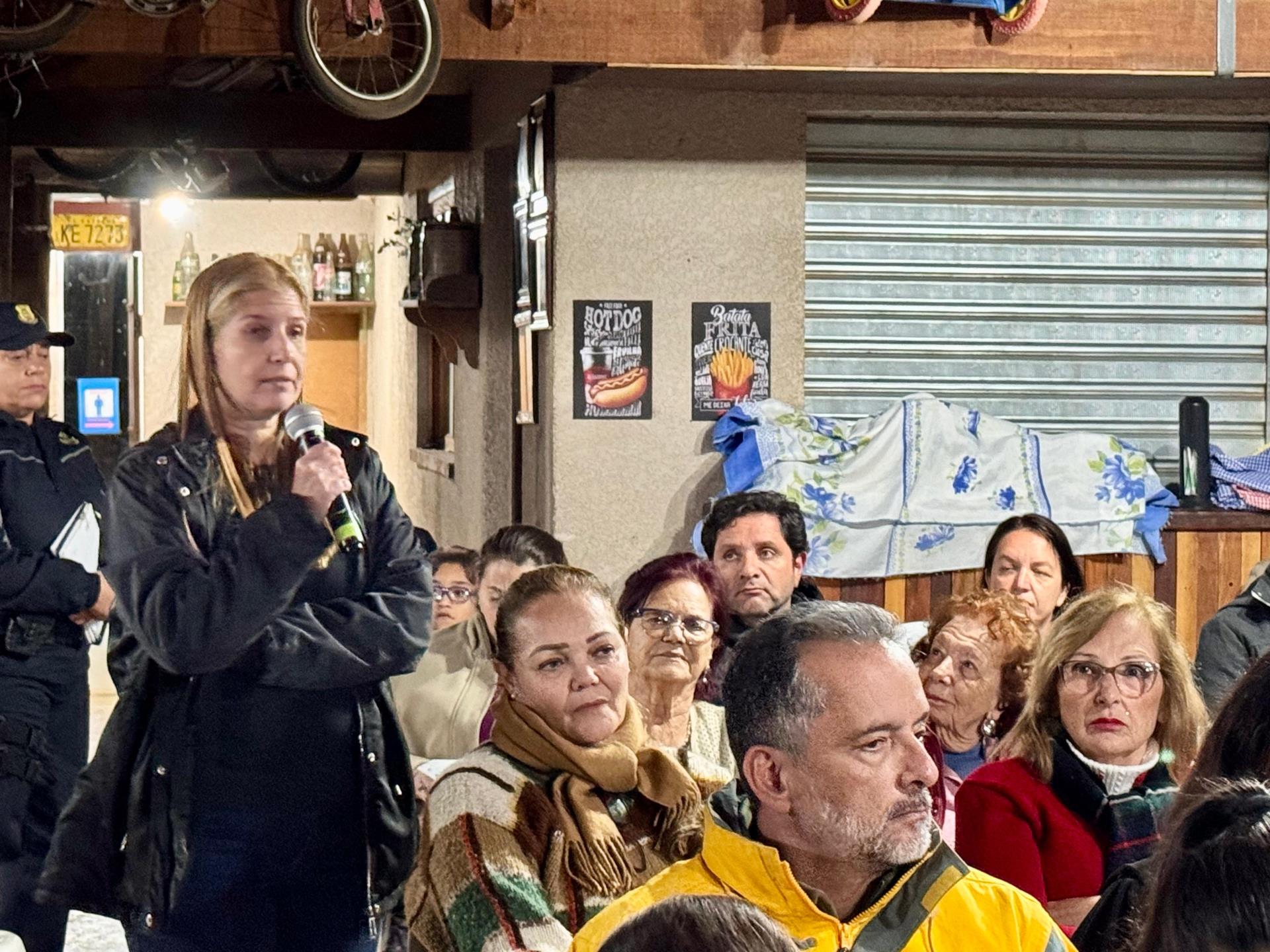 Reuni&atilde;o com moradores 02