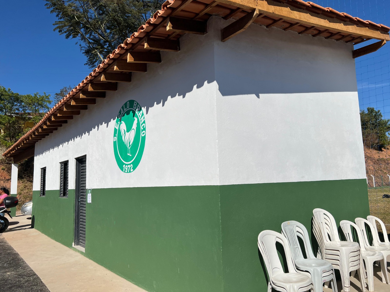 Reforma do campo do Galo Branco  (1)