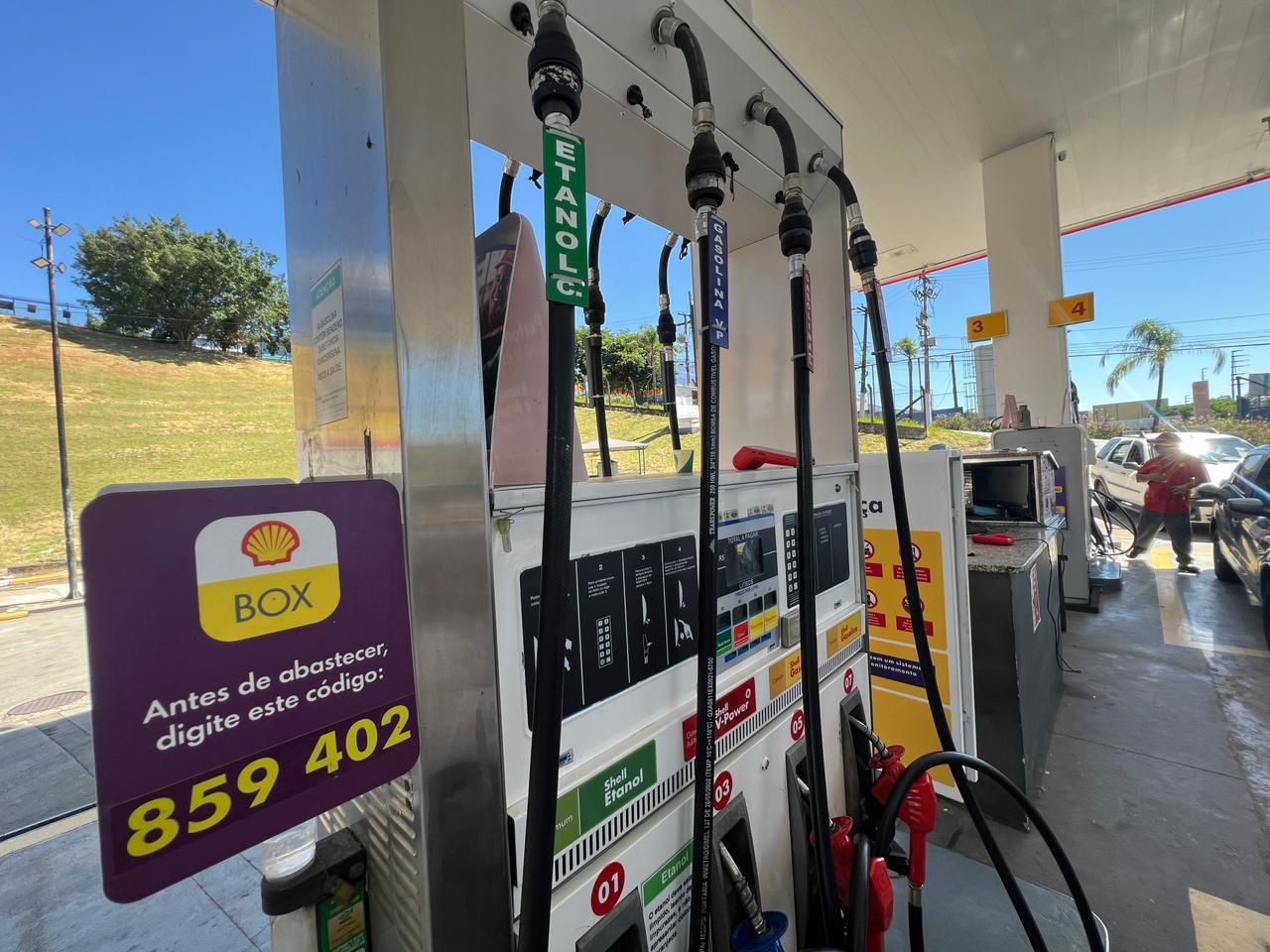 PROCON realiza fiscalização em postos de combustíveis de Bragança Paulista (2)