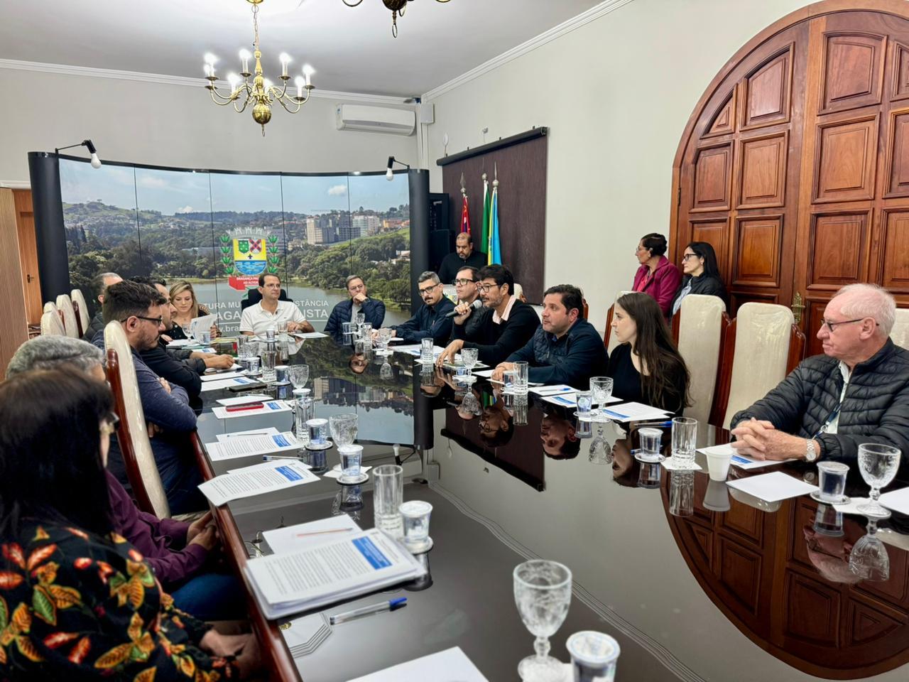 Prefeitura de Bragança Paulista assina ordem de serviço para obras do Parque Linear do Jardim São Migu (7)