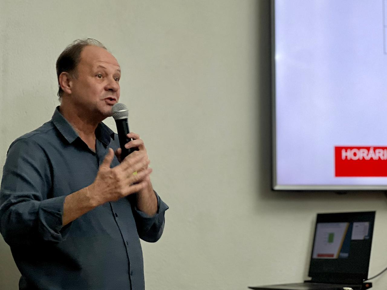 Encontro entre Prefeitura e comerciantes debate melhorias na mobilidade urbana e no com&eacute;rcio da Pires Pimentel (3)