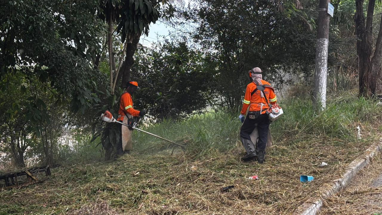 Cidade Linda Jardim Fraternidade recebe for&ccedil;a-tarefa de zeladoria Foto 02