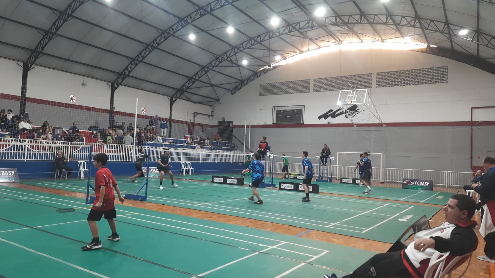 Badminton levou bronze no individual e prata no duplas 01