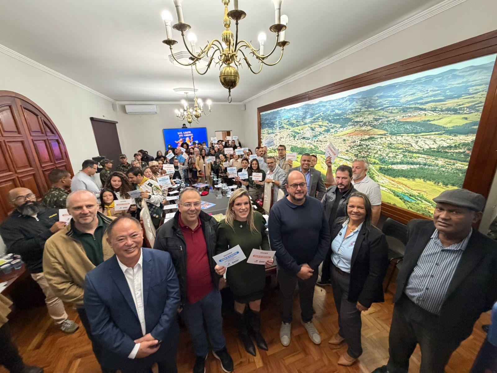 Campanha do Agasalho e Alimentos 02