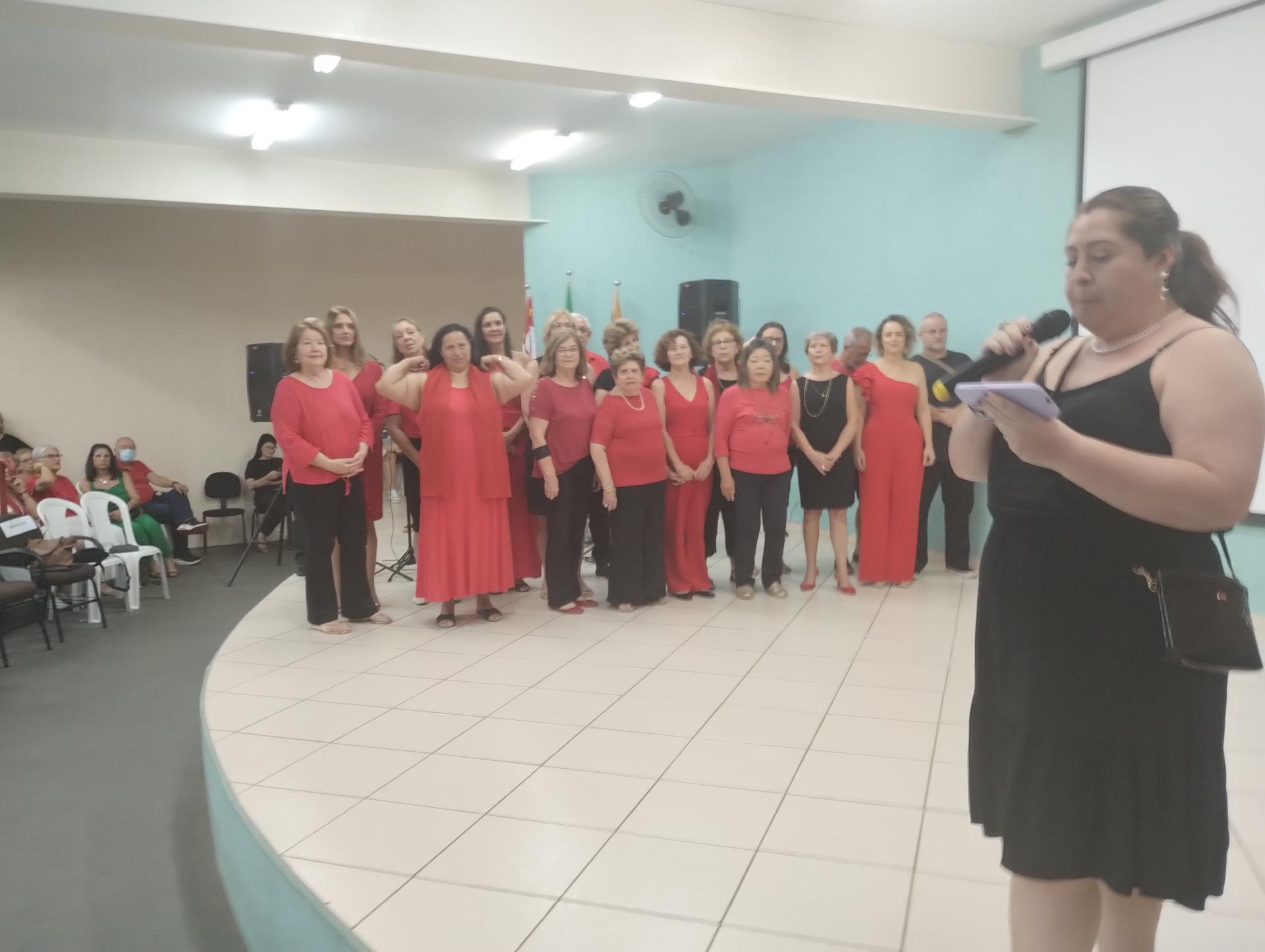 Polo UAB entrega certificados para alunos dos cursos de idiomas (2)