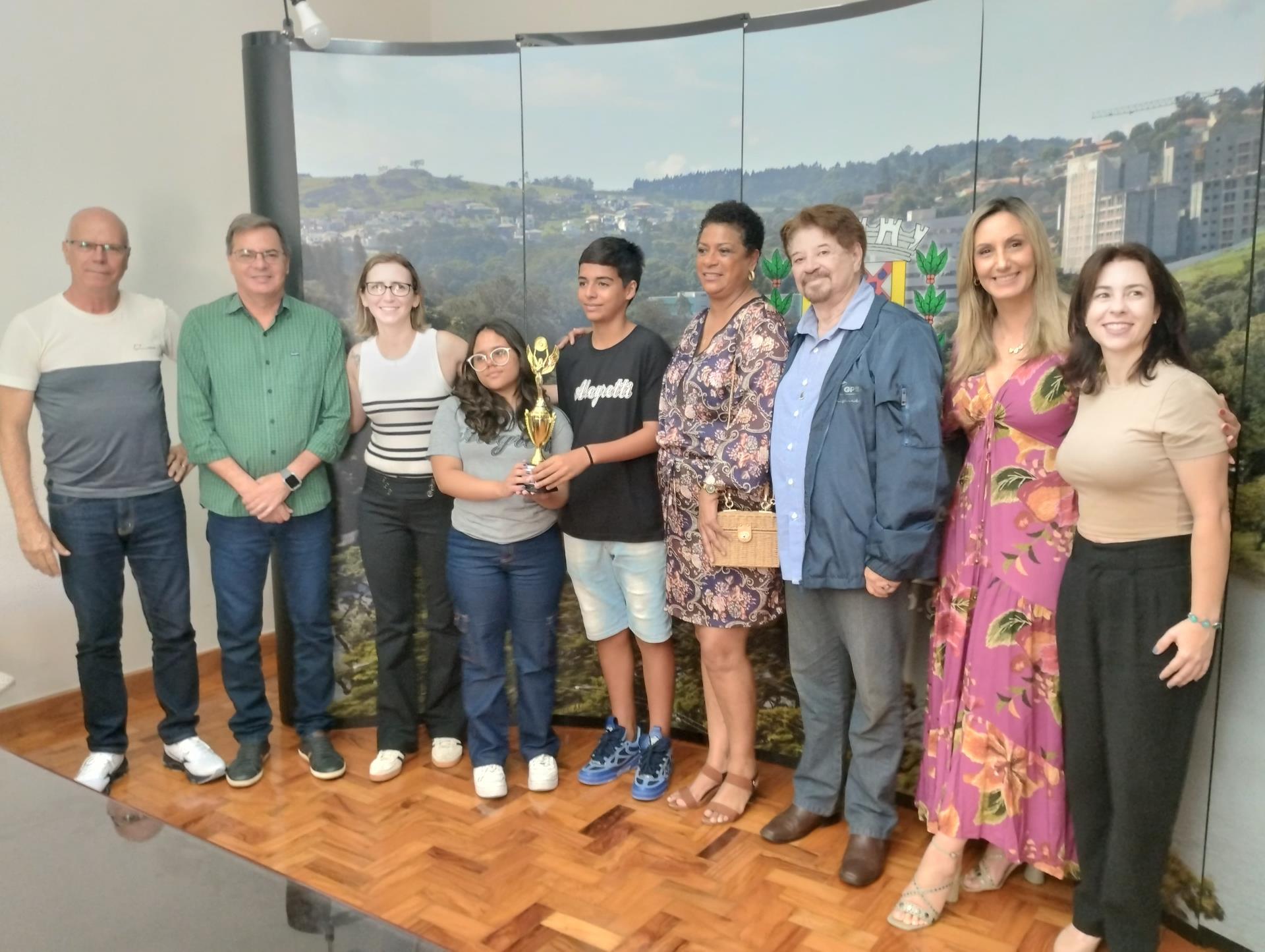 Entrega Trof&eacute;u Festival Estudantil 03