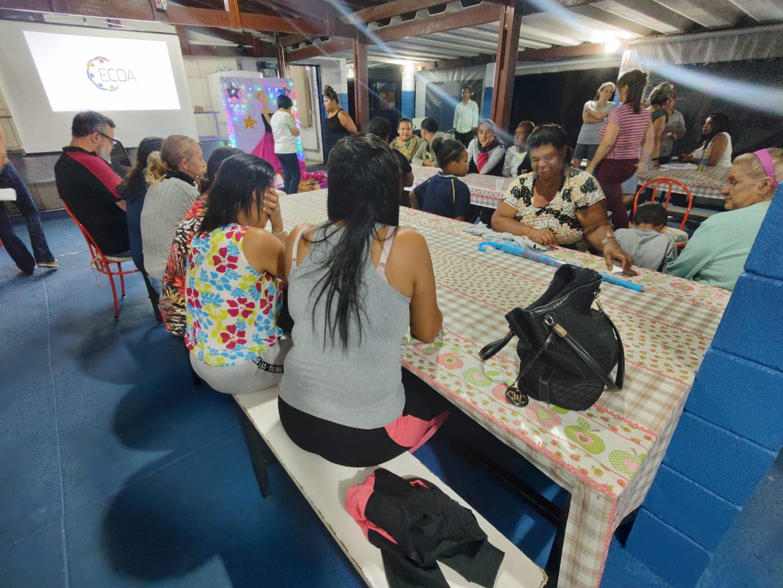 10.03.2023 Curso de auto maquiagem acontece no ECOA em comemoração ao Dia Internacional da Mulher (3)