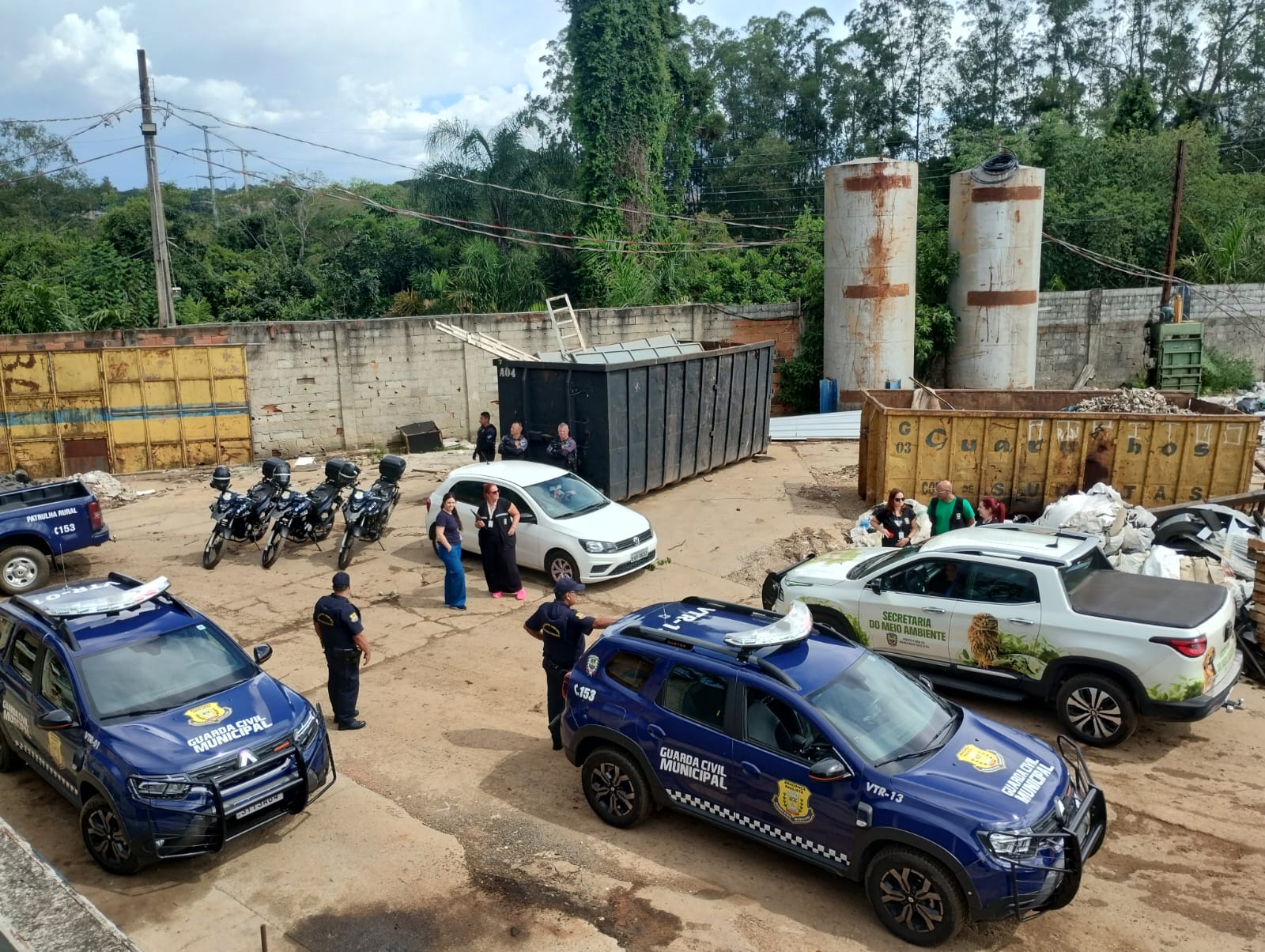 Fiscaliza&ccedil;&atilde;o dep&oacute;sito de sucata 03