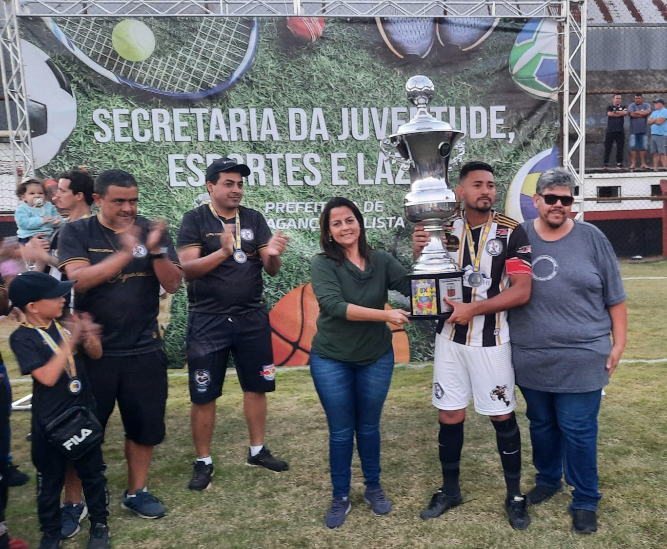 Tr&oacute;feu de vice-campe&atilde;o