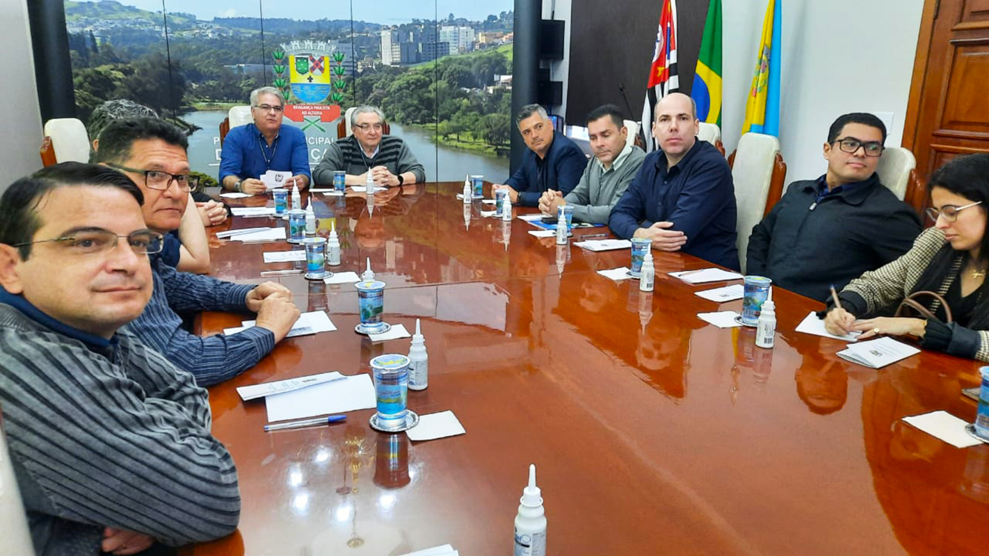 25.08.2022 Central de Atendimento ao Cidadão Agiliza de Bragança Paulista recebe visita da Comitiva de Mogi Guaçu