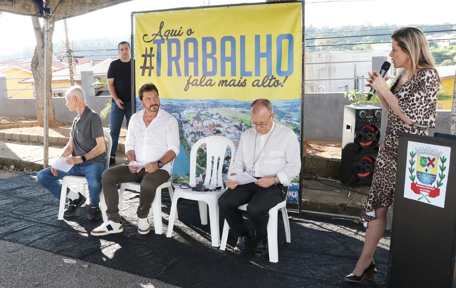 Via Sacra &eacute; inaugurada e fortalece o roteiro de turismo religioso no munic&iacute;pio (4)