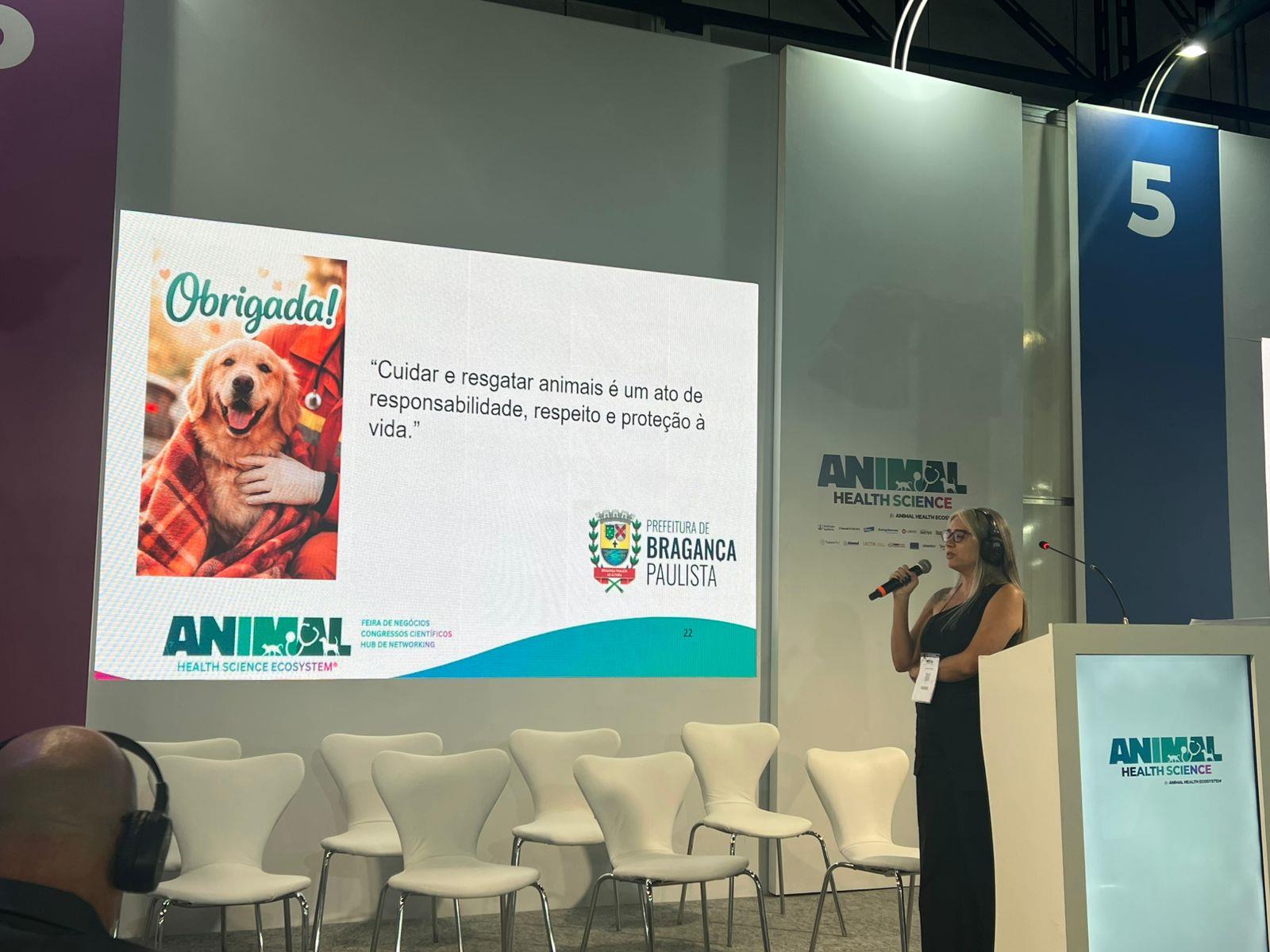 A&ccedil;&otilde;es de bem-estar animal e atendimento veterin&aacute;rio emergencial de Bragan&ccedil;a Paulista s&atilde;o apresentadas em evento nacional Foto 03