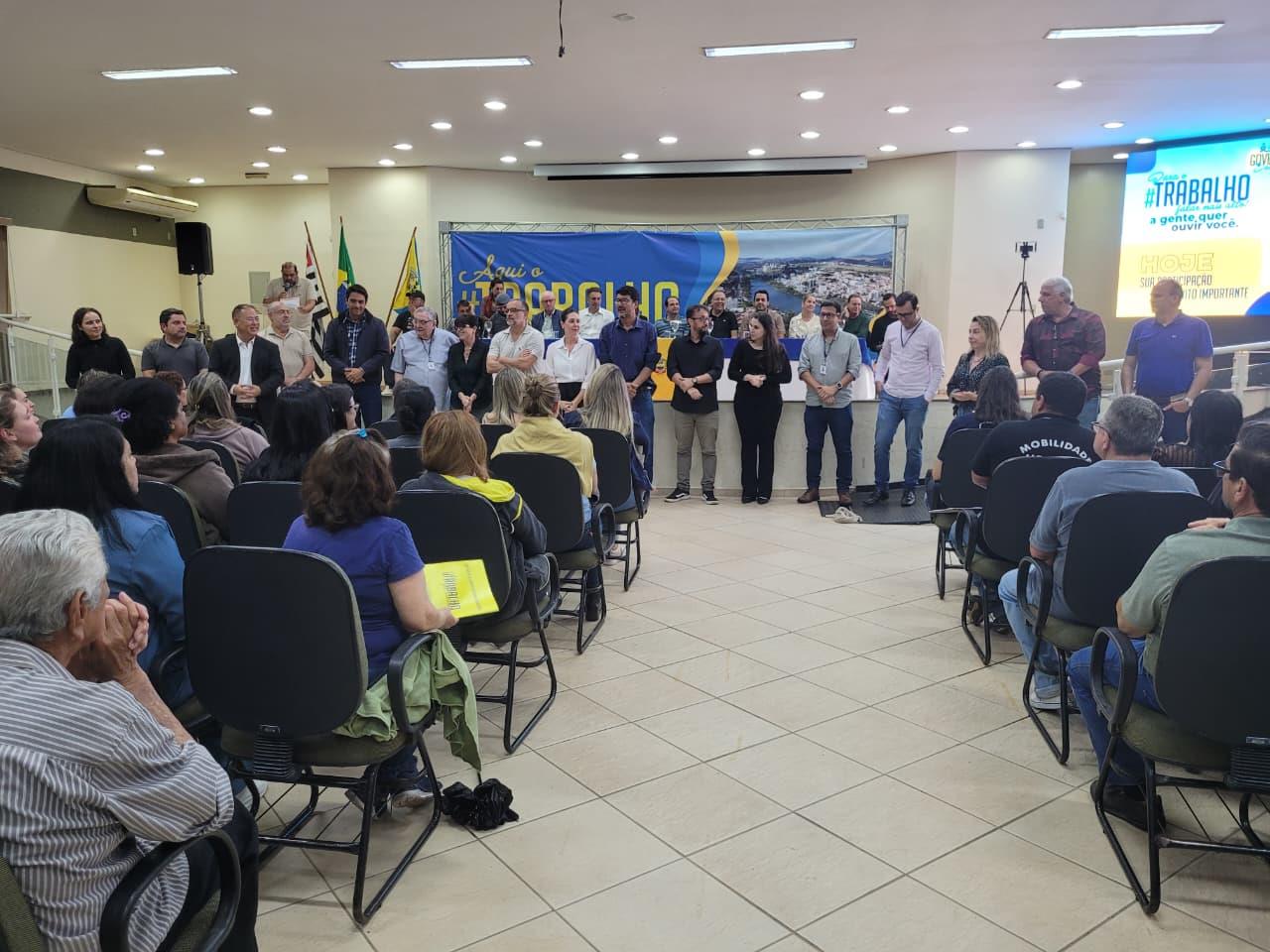 Governo Social ouve demandas da comunidade da Vila Aparecida e anuncia melhorias em diversas áreas (3)