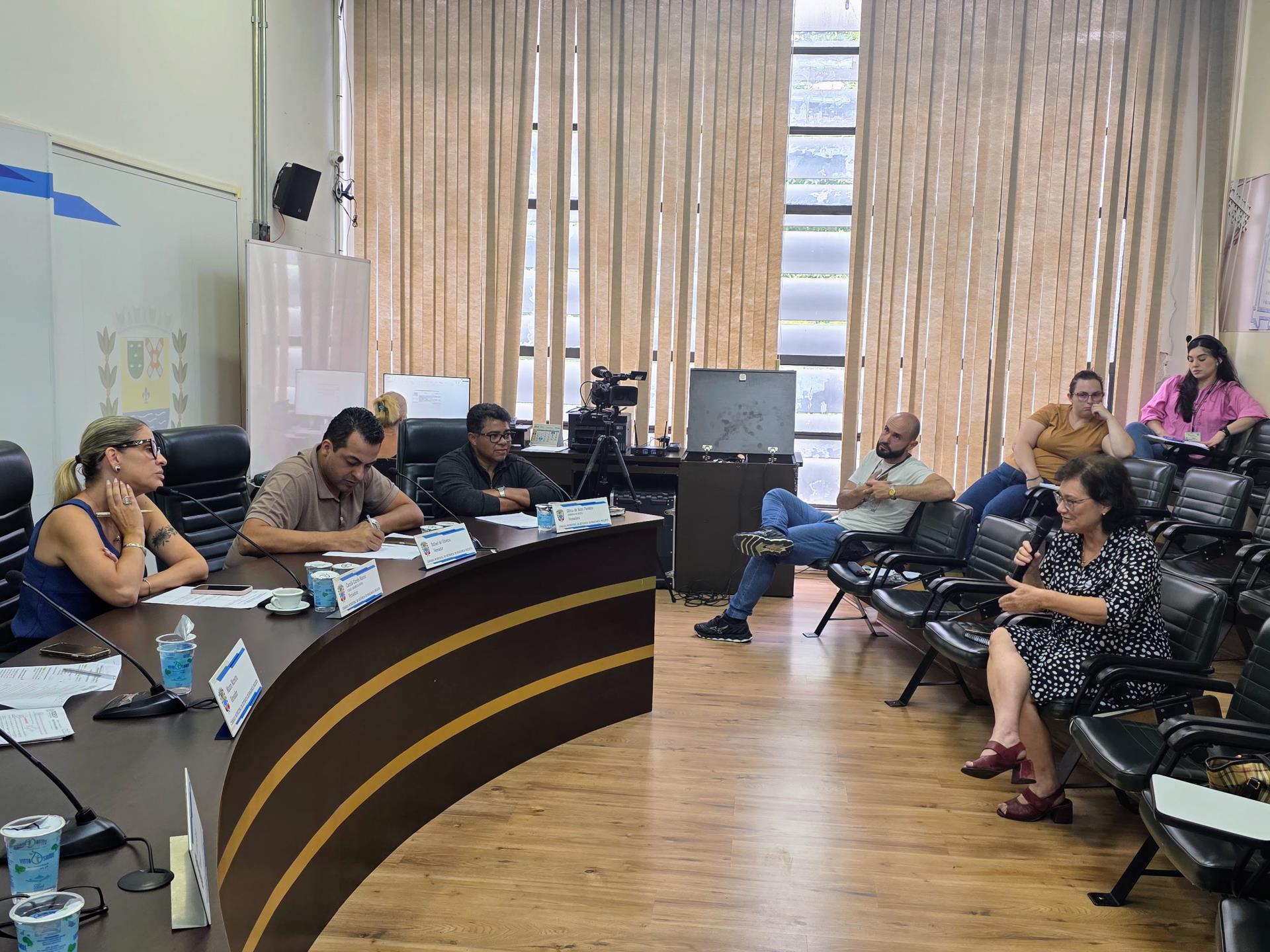 FOTO 3_APRESENTA&Ccedil;&Atilde;O DA ASSIST&Ecirc;NCIA FARMAC&Ecirc;UTICA_01-04-2026