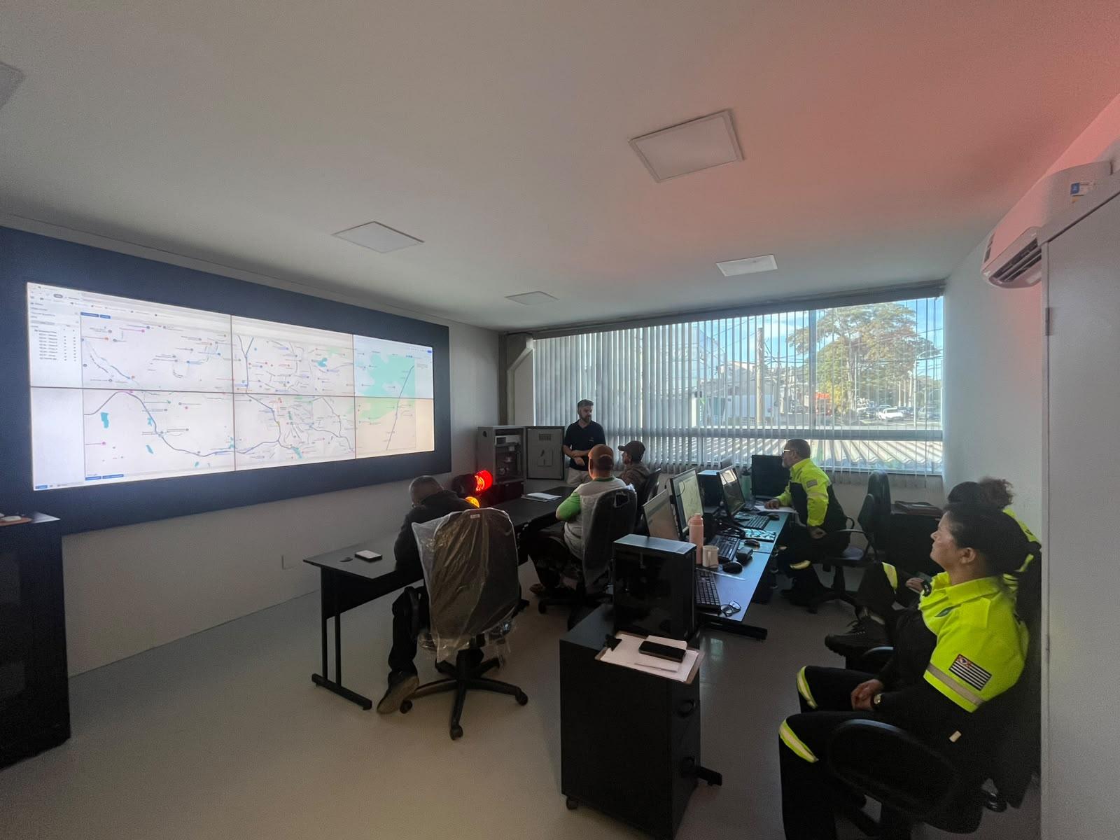 Mobilidade Urbana avan&ccedil;a com capacita&ccedil;&atilde;o em tecnologia semaf&oacute;rica inteligente em Bragan&ccedil;a Paulista (3)