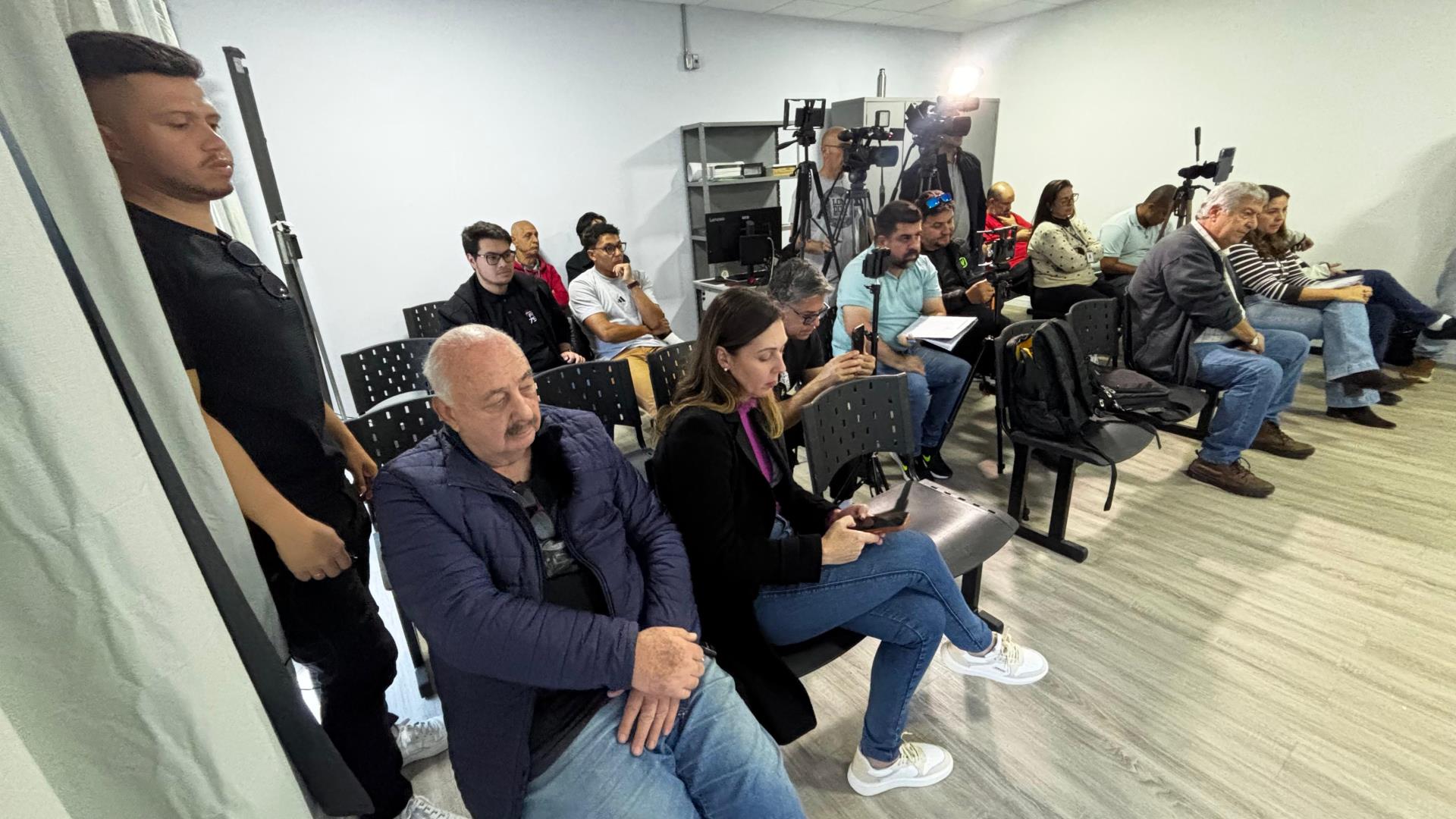 Coletiva de imprensa detalha investiga&ccedil;&atilde;o de meningite e medidas de vigil&acirc;ncia epidemiol&oacute;gica na rede escolar 03