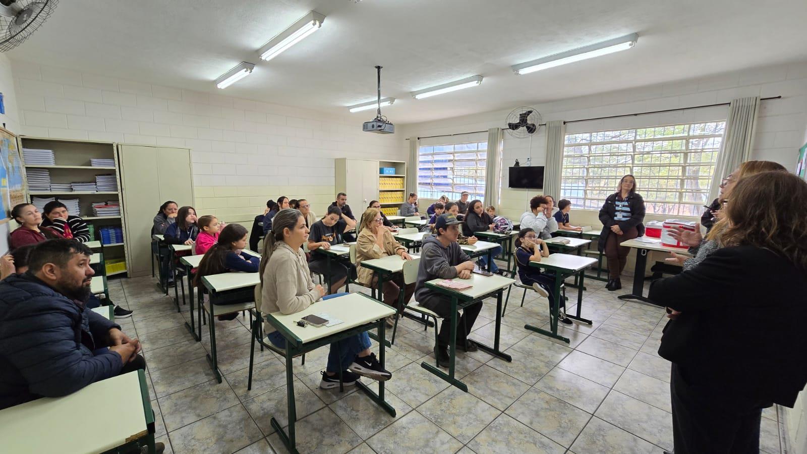 Prefeitura de Bragan&ccedil;a Paulista orienta pais ap&oacute;s caso suspeito de sarampo em escola 3