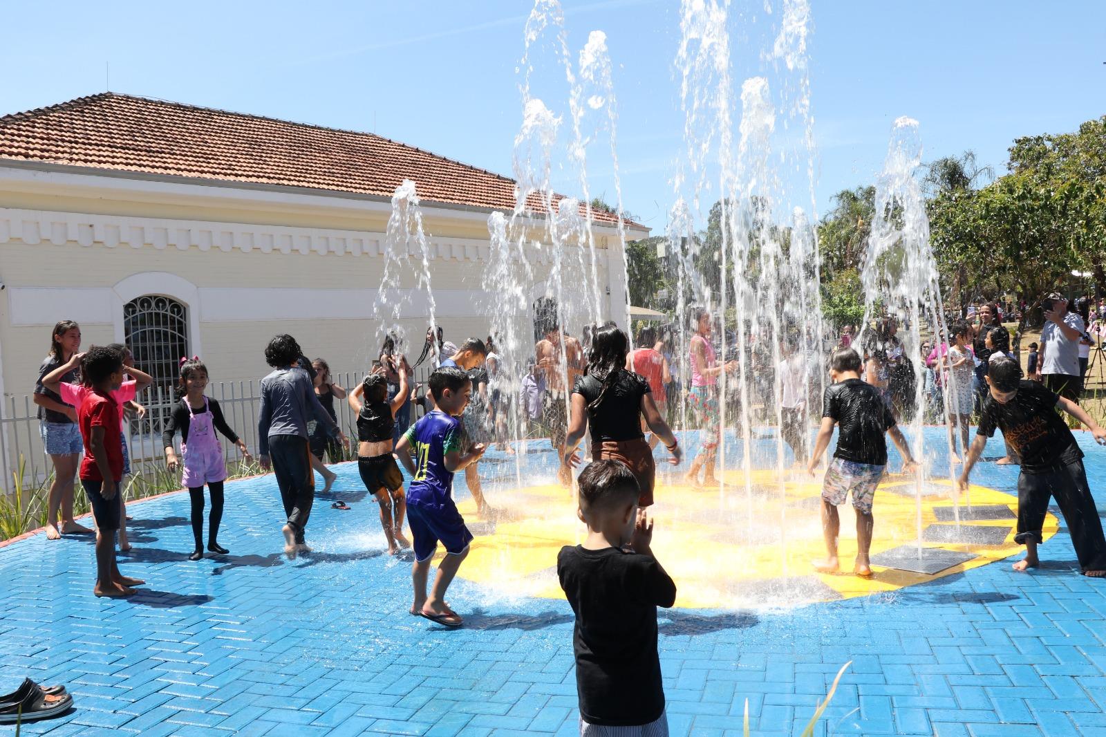 Dia Mundial do Lazer será comemorado com Projeto Brincaê na Praça (3)