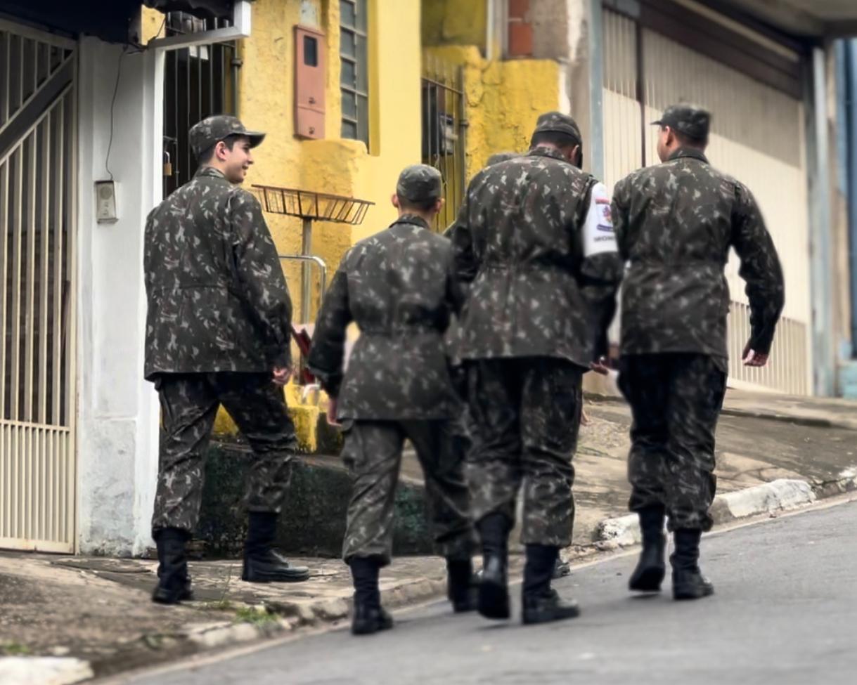 Campanha do Agasalho 2025 Dia D arrecada mais de 2.600 pe&ccedil;as na Zona Norte de Bragan&ccedil;a Paulista (6)