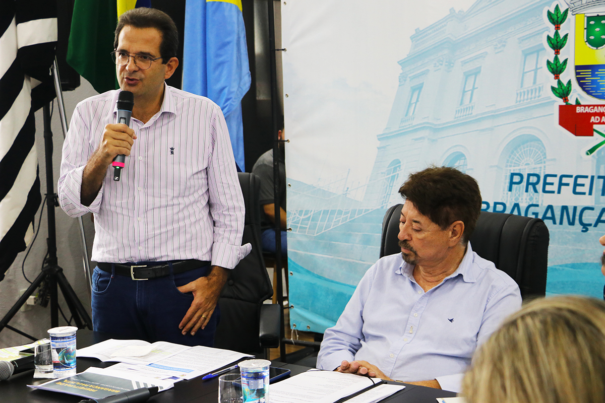 Assinatura do Termo de Compromisso Verba de 20 milh&otilde;es da Sa&uacute;de 03