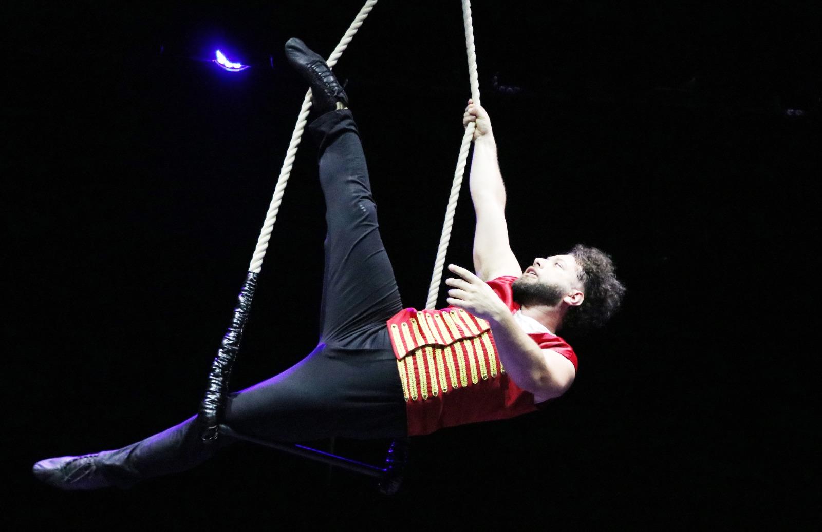 Magia circense lota o Teatro Carlos Gomes em celebra&ccedil;&atilde;o ao M&ecirc;s do Circo (3)