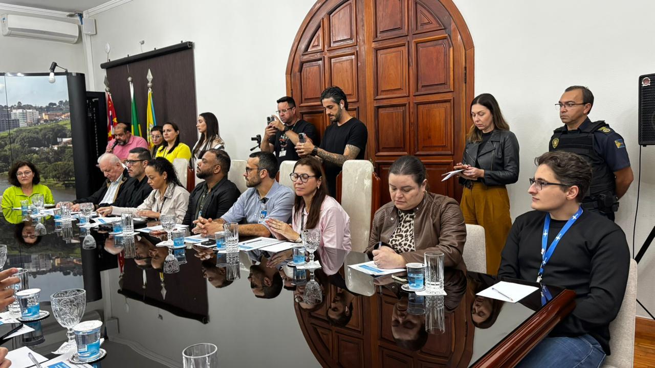 Secretaria Municipal de Saúde formaliza Termos de Fomento para ampliar a assistência em saúde (4)