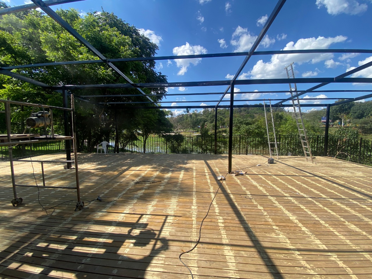 27.10.2022  Obras de implanta&ccedil;&atilde;o de restaurante no Lago do Tabo&atilde;o entra em fase final (3)