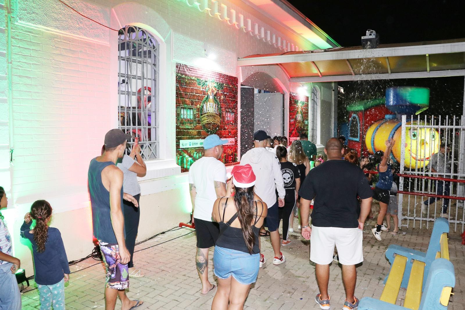 Bragança Paulista dá início às Festividades Natalinas com a inauguração da Vila Noel (4)