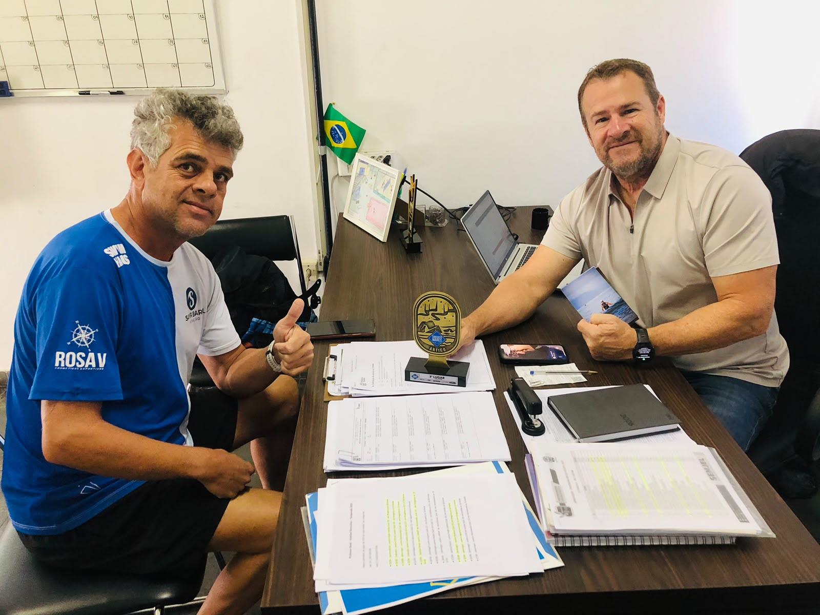 SEMJEL recebe maratonista aquático bragantino Marcelo Hallsr (4)