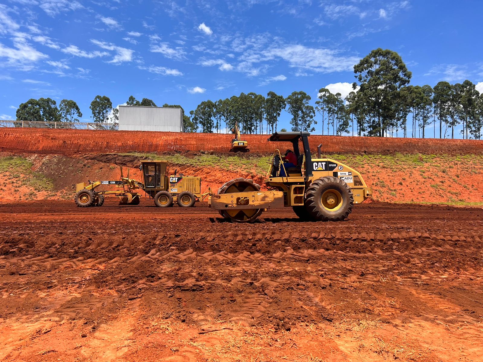 Obras novas empresas Pr&oacute;-Ind&uacute;stria fase 1 04