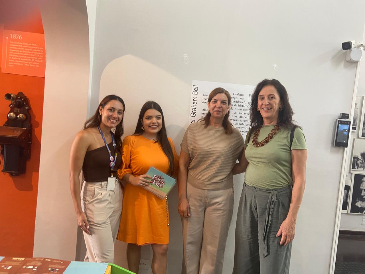 TV Aparecida exibe mat&eacute;ria especial sobre o Dia do Telefone no Museu do Telefone de Bragan&ccedil;a Paulista