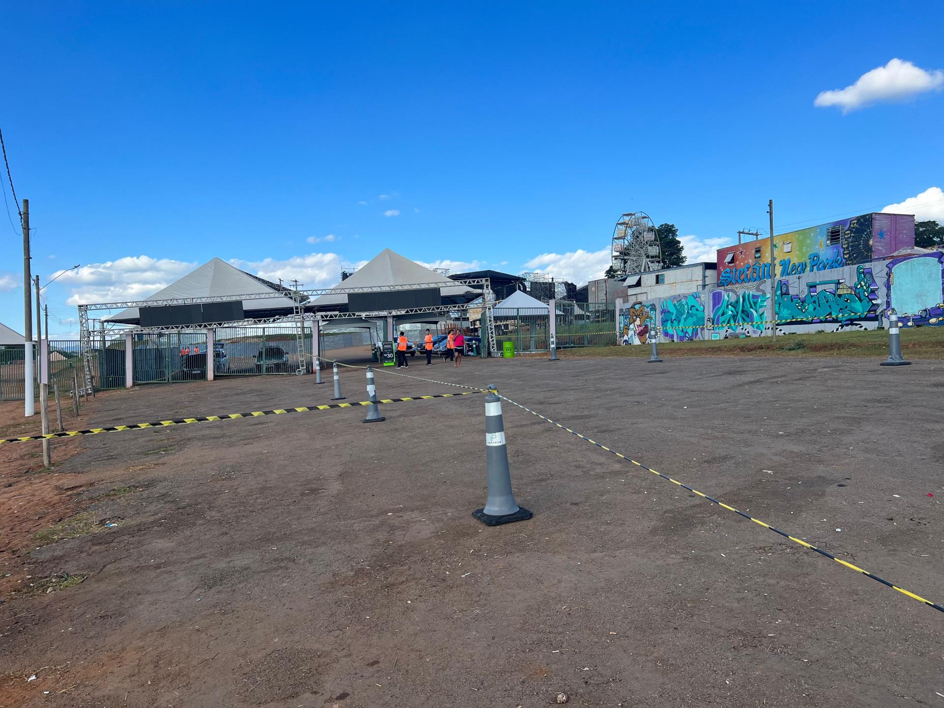 Abertas inscri&ccedil;&otilde;es para ambulantes e para trabalhar com estacionamento na Festa do Pe&atilde;o Foto 04