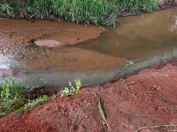 Sabesp é multada em R$ 35 milhões novo por vazamento de esgoto Foto 04