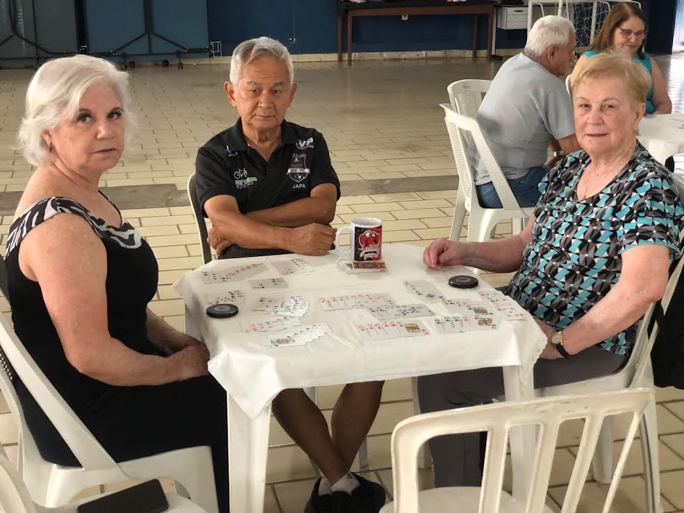 Práticas de jogos de mesa para a terceira idade são oferecidas pela Prefeitura (4)