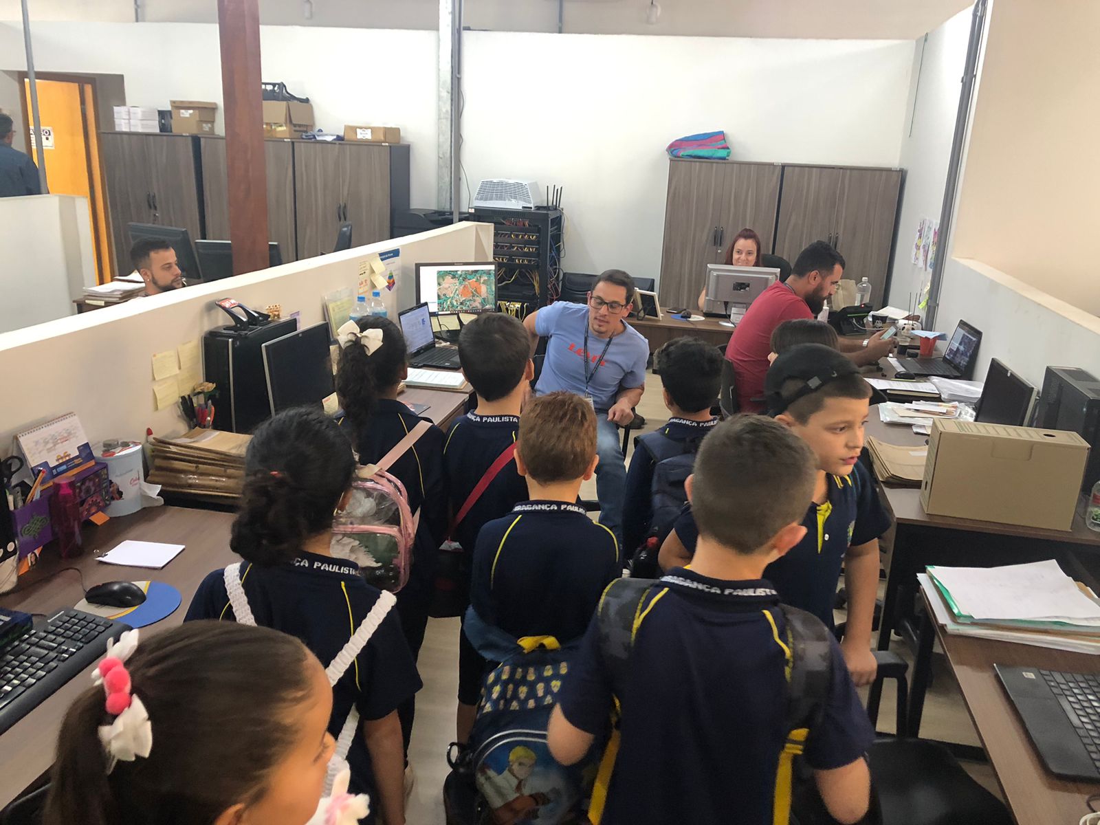 Alunos da E.M.R. João Rissardi Júnior visitam dependências da Secretaria Municipal do Meio Ambiente (4)