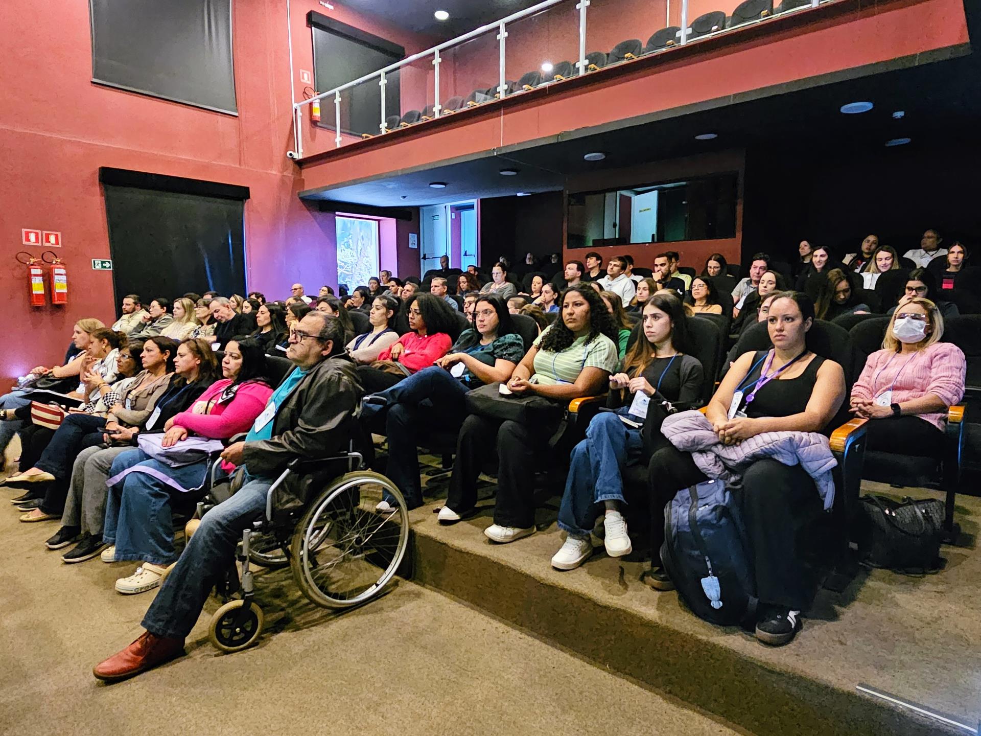 FOTO 4_CAPACITAÇÃO SOBRE DOENÇAS RESPIRATÓRIAS_23-10-2025