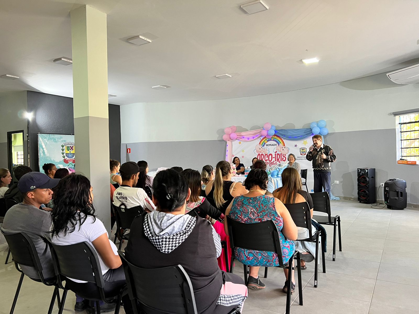 Projeto Arco-Íris fortalece apoio às gestantes de Bragança Paulista com entrega de enxovais (7)