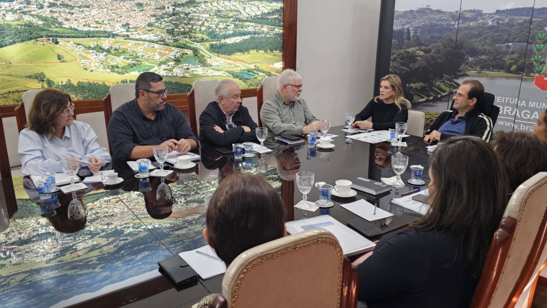 Prefeitura avança na transição da gestão das UPAs e do SAMU para a Santa Casa de Bragança Paulista (5)