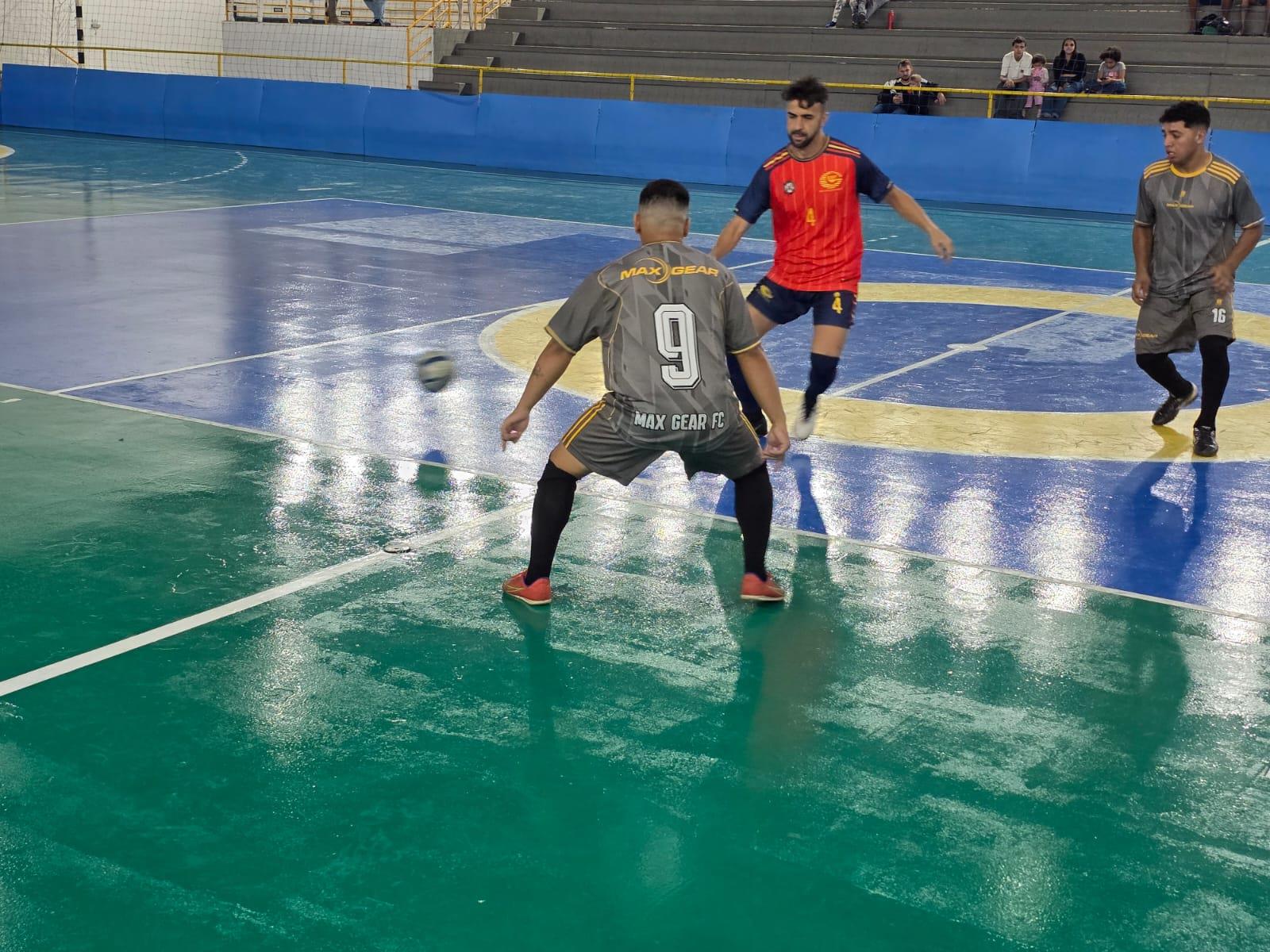 Santher A e BBB Madeiras decidem a Série Ouro do 40º Torneio dos Trabalhadores de Futsal