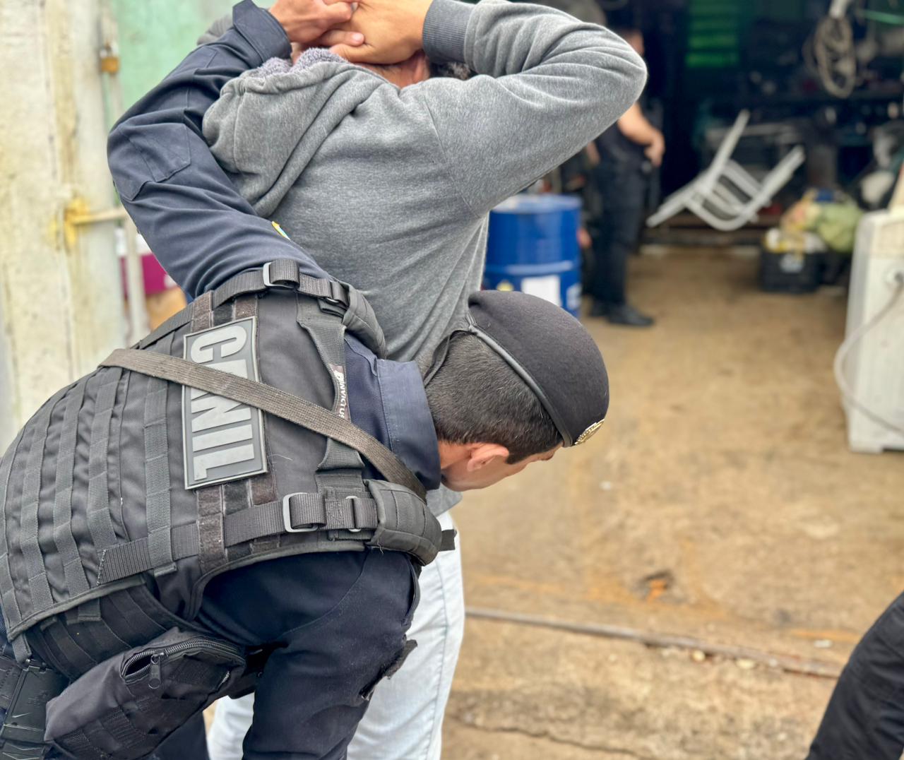 Operação Falcão Negro fiscaliza estabelecimentos de reciclagem e combate crimes de receptação em Bragança Paulista (4)