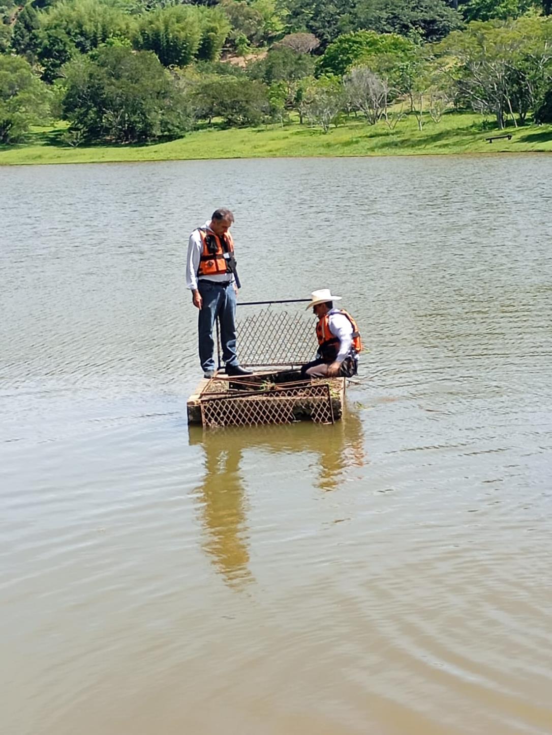 Prefeitura amplia capacidade de retenção de águas pluviais no Lago do Condomínio Vale das Águas pelo Programa “De Olho na Chuva” (4)