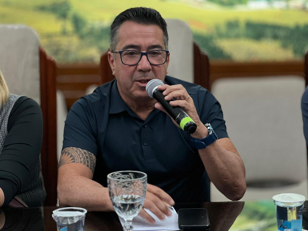 Encontro entre Prefeitura e comerciantes debate melhorias na mobilidade urbana e no com&eacute;rcio da Pires Pimentel (5)