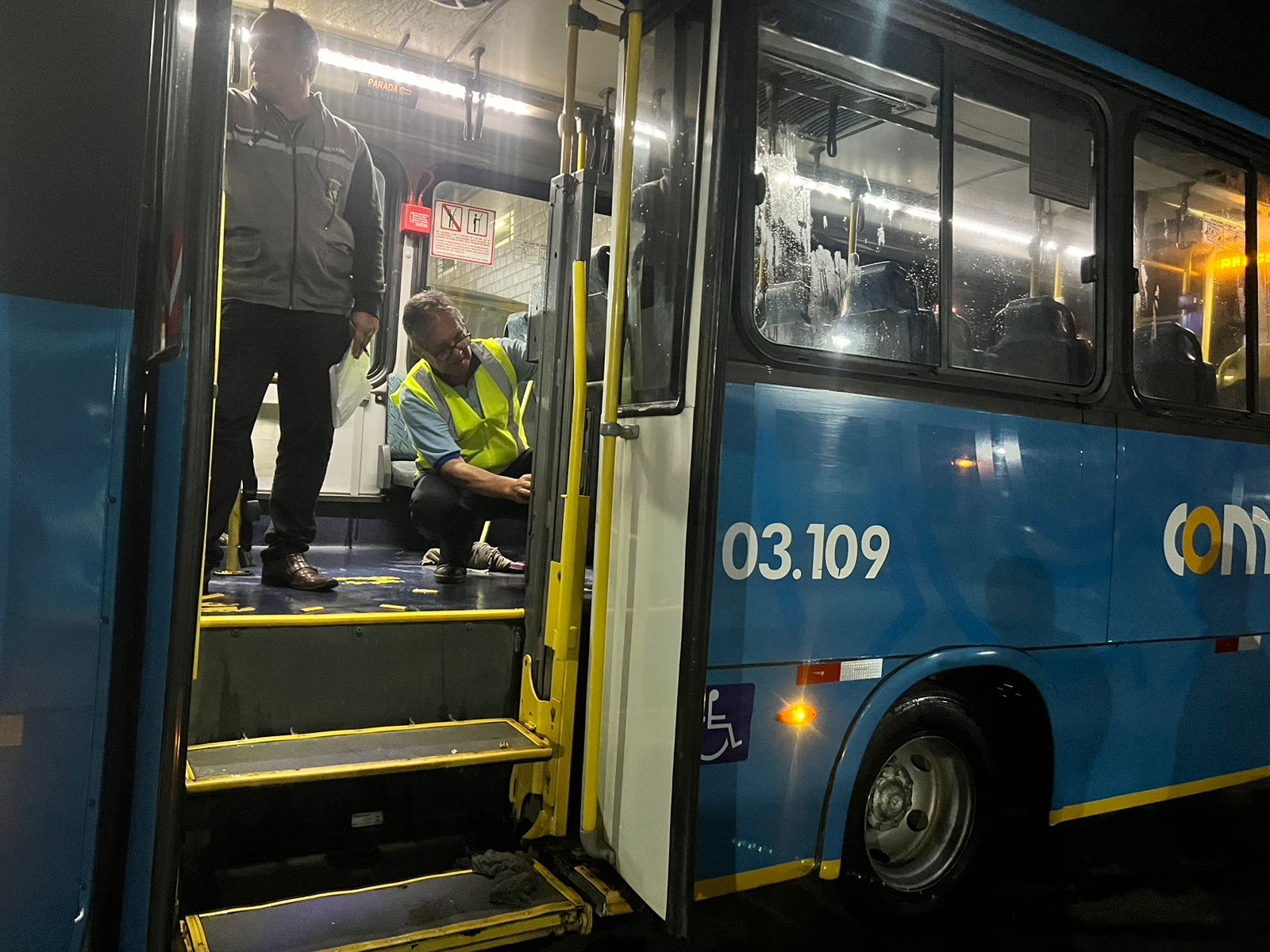 05.05.2023 Frota de &ocirc;nibus da JTP passa por fiscaliza&ccedil;&atilde;o (5)