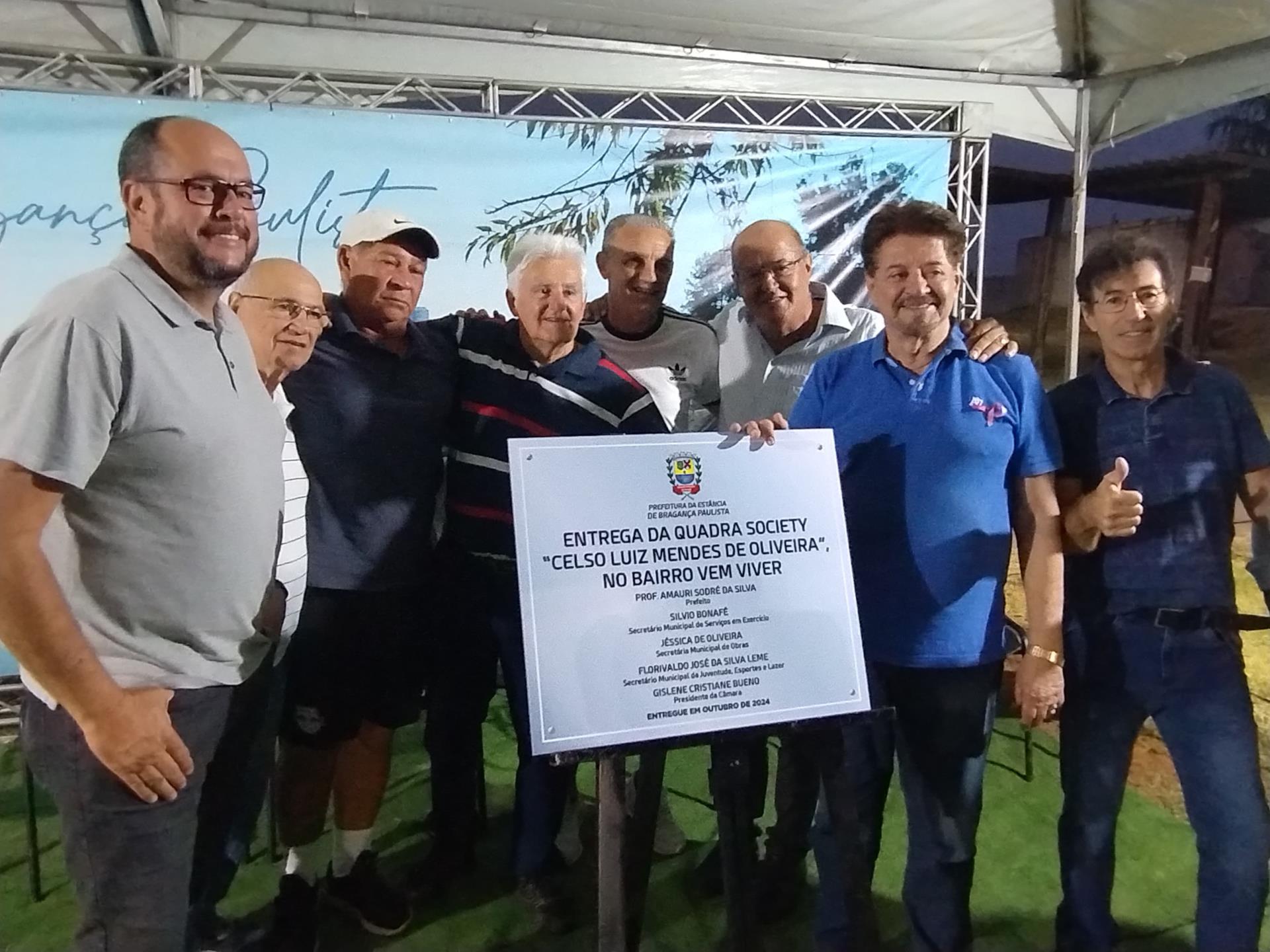 Prefeitura de Bragan&ccedil;a Paulista entrega nova quadra society no bairro Vem Viver (5)