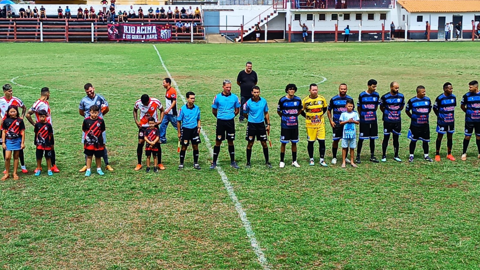 Execu&ccedil;&atilde;o do hino