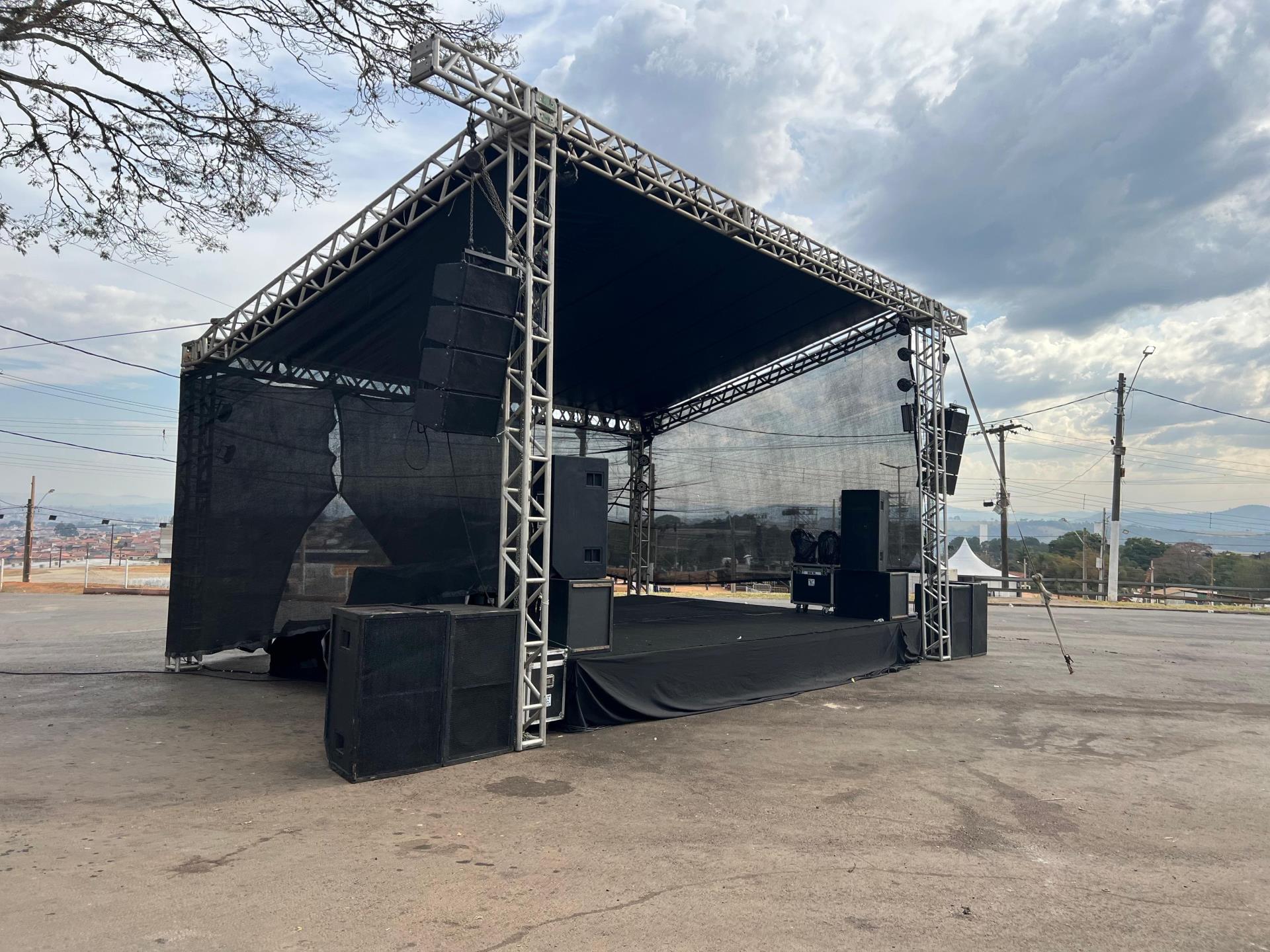 Centen&aacute;rio da Diocese de Bragan&ccedil;a Paulista re&uacute;ne fi&eacute;is de toda a regi&atilde;o em dias marcados  (4)